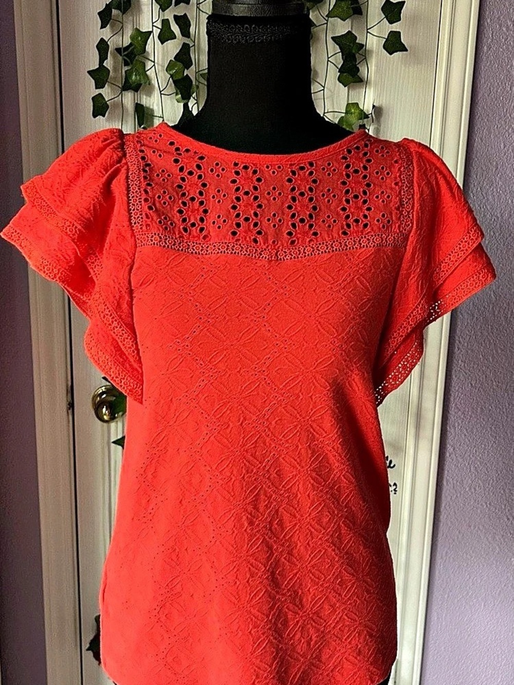 LOFT Eyelet Flutter Sleeve Blouse in Red-orange , Size Small Like New